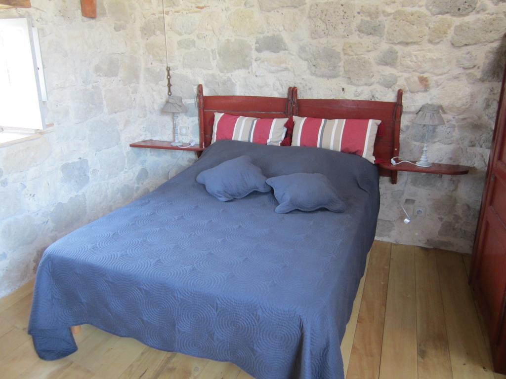Chambre D'Hotes La Tour De Brazalem Nérac Oda fotoğraf